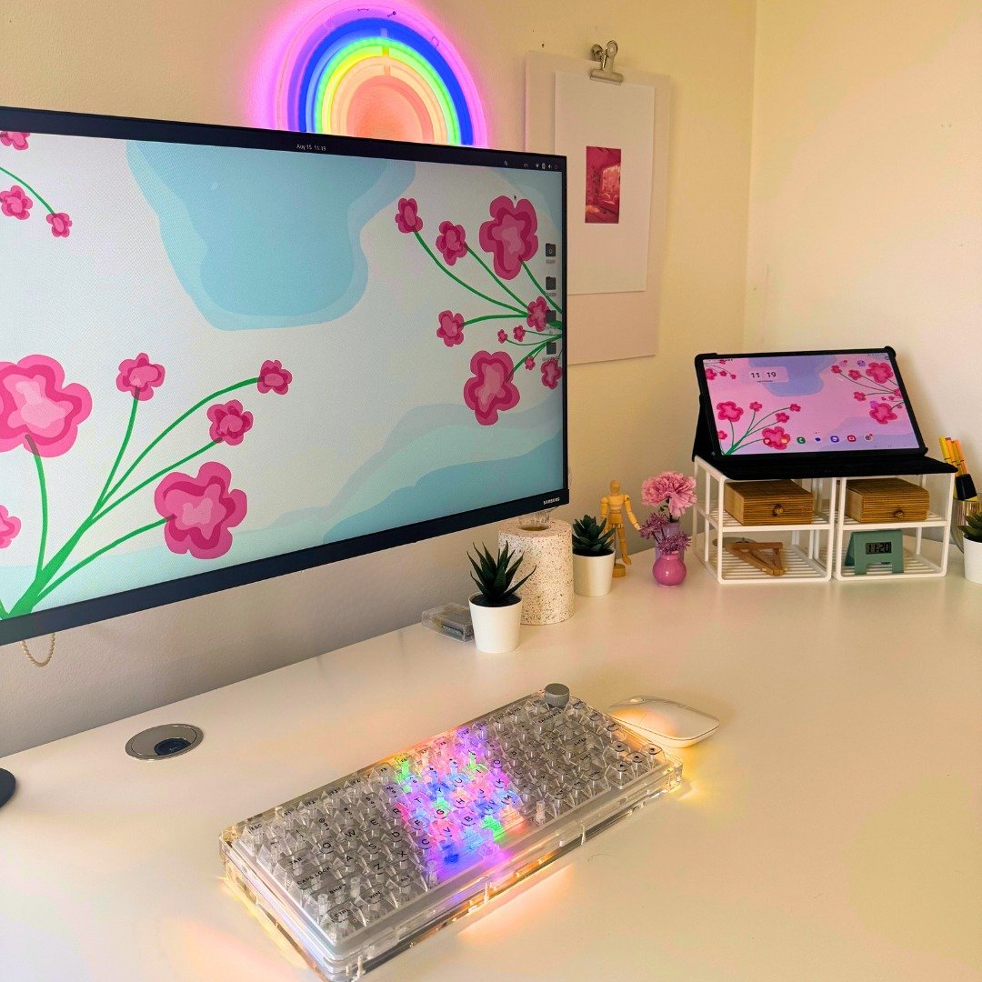 NanouuSymeon's tweet image. Good morning Developers ☀️ How old did you get into coding?