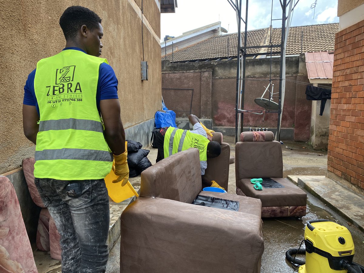 ZebraCleaners's tweet photo. Refresh your living space with our professional couch cleaning services! 🛋️ Say goodbye to stains and odors, and hello to a fresh, inviting home. Contact us today

☎️ +256 706 167584 or +256 0779 766 388

🦓 #zebracleaners #couchcleaning https://t.co/poIeghHMEM