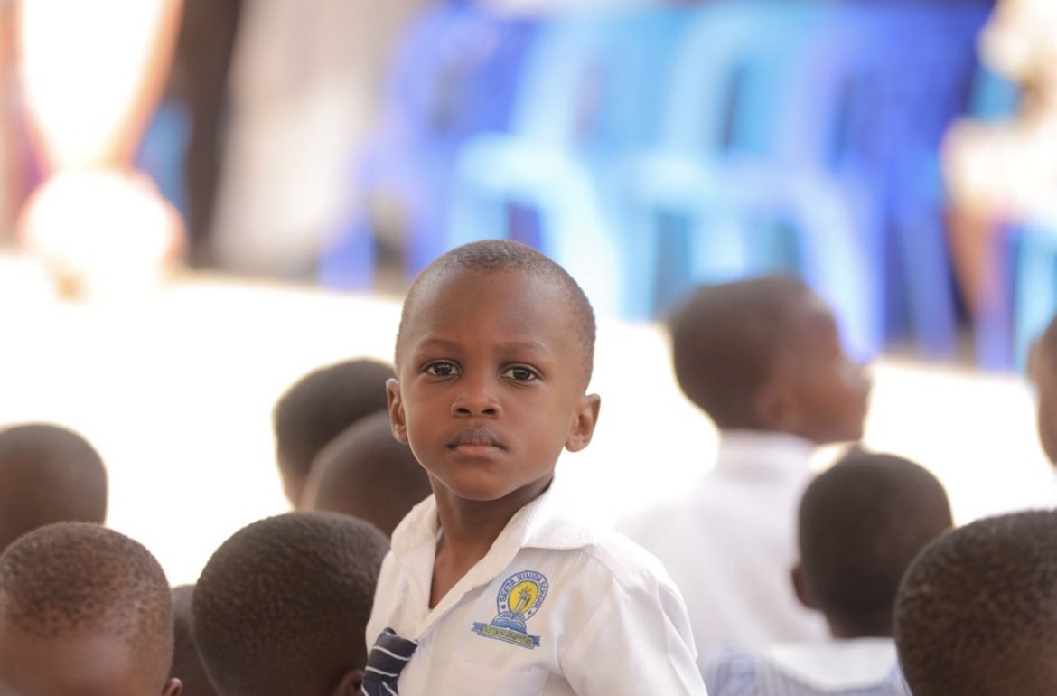 seetajunior's tweet photo. It’s Friday, and exams are going to be officially over by afternoon! When you use to study how did it feel? #followforfollowback #fyp #viral #examsend #engagewithus #ExamsOver #FridayVibes https://t.co/0BFQzOVQAd