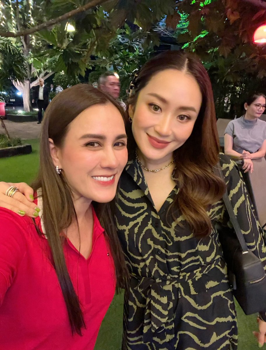 สมาชิกสภาผู้แทนราษฎรพิจารณาให้ความเห็นชอบบุคคลซึ่งสมควรได้รับแต่งตั้งเป็นนายกรัฐมนตรีด้วยคะแนน เห็นชอบ 319 เสียง 
คุณแพทองธาร ชินวัตร #นายกรัฐมนตรีคนที่31 คนที่ 31 ♥️♥️
ขอแสดงความยินดีด้วยอย่างยิ่งค่ะ 🎉🎊🎉🎊🎊 #คะแนนท่วมท้น
ด้วยรักและเคารพค่ะ  16.8.2567