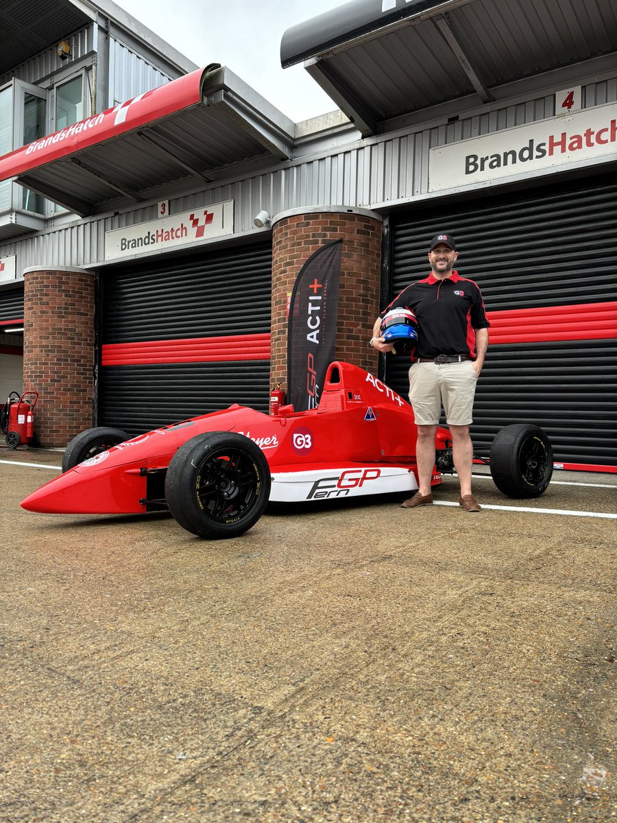 Todays whip #motorsport <a href="/Brands_Hatch/">Brands Hatch</a>