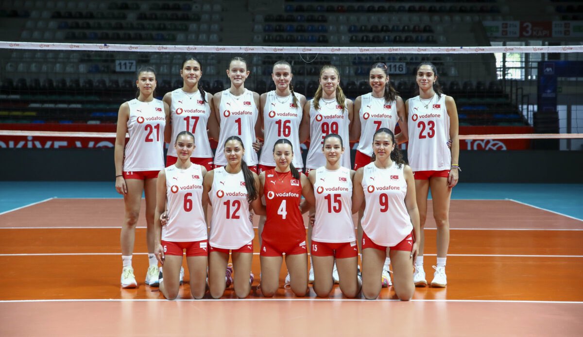 U17 Kadın Milli Takımımız Dünya Şampiyonasında Sahaya Çıkıyor

🔗 t.ly/BvmbU