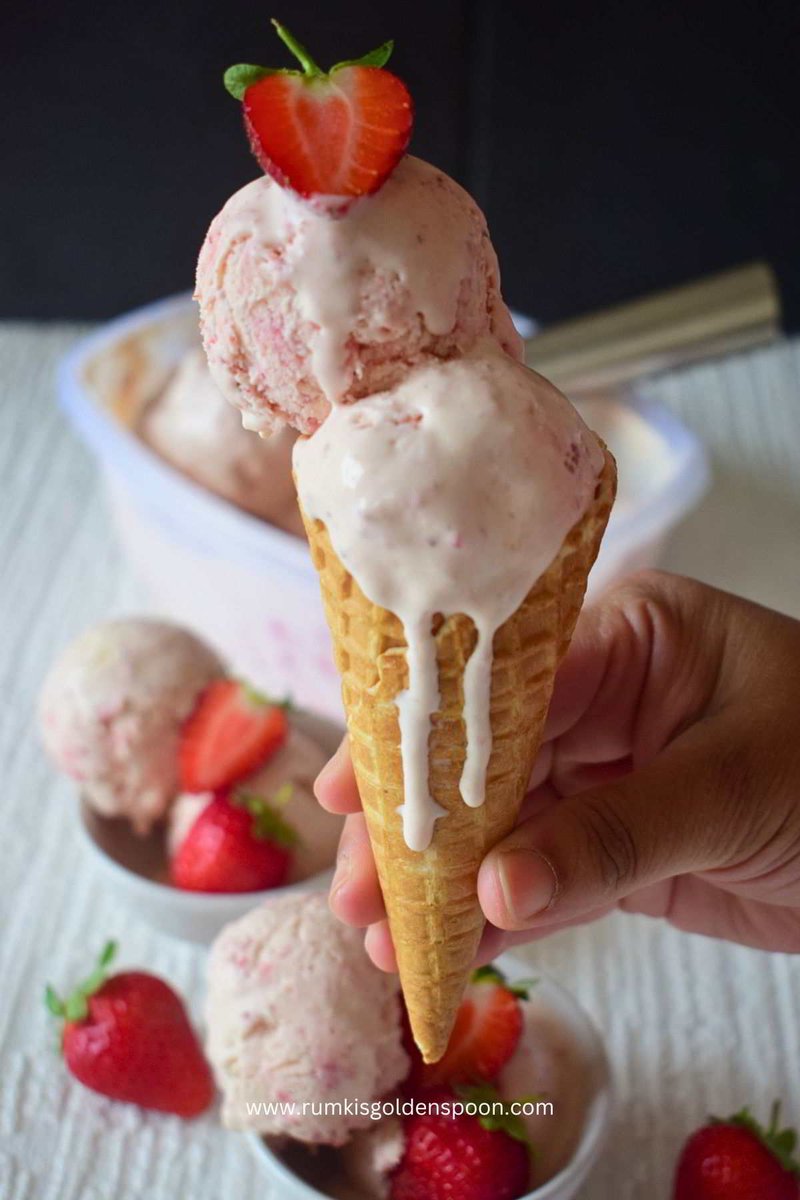 RumkiSpoon's tweet photo. Recipe link: https://t.co/Y71sXSRC60

#strawberryicecream is soft, creamy, fruity, #refreshing utterly #delicious and perfect to quench the heat. This is a #nochurn #nocook #strawberryicecream 

#rich #homemade #indianfoodbloggers #desserts  #icecream #dessert #foodie #goodfood https://t.co/NusKopoary