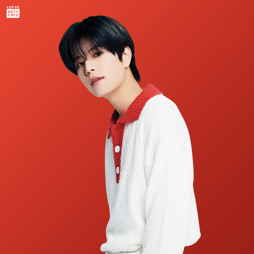 lottedfs_global's tweet photo. LOTTE DUTY FREE X Stray Kids(@Stray_Kids)
-
스트레이 키즈 포토 촬영 현장스케치 공/개/예/정 🎥
심-쿵 비주얼로 시선을 사로잡는 스트레이 키즈 ✨

촬영 현장 뒷이야기가 궁금하다면!
스테이분들의 많은 관심과 댓글 부-탁드려요 ❤ https://t.co/2PGDpkly4i
