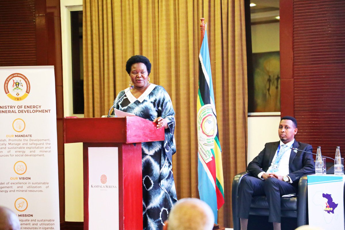 AmanyaStuartJr's tweet photo. Yesterday, Dr. Hon. @NankabirwaRS, @MEMD_Uganda and Chairperson of @EAPowerPool Council of Ministers (CoM), opened the 19th EAPP CoM Meeting where key decisions on the future of energy trade in the region were made.

She highlighted the significant strides made over the past 18 years in developing a robust regional electricity market.

She emphasized the importance of member states supporting EAPP’s initiatives, particularly in accelerating cross-border energy projects and advancing the transition to green energy.