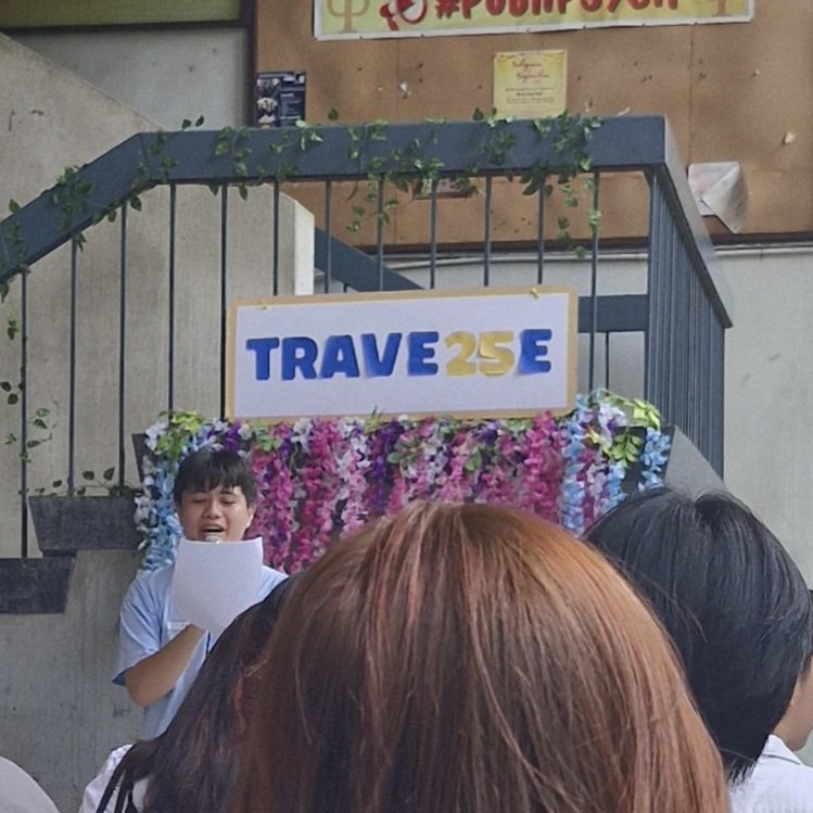 solreqs's tweet image. welcome assembly and campus tour today (im tired 😔)