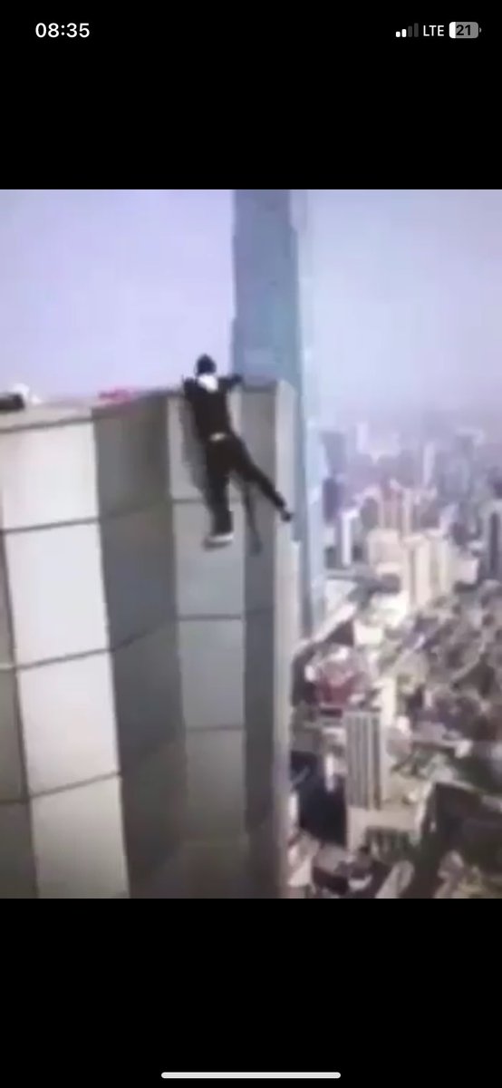 Rowland🤍 tweet media