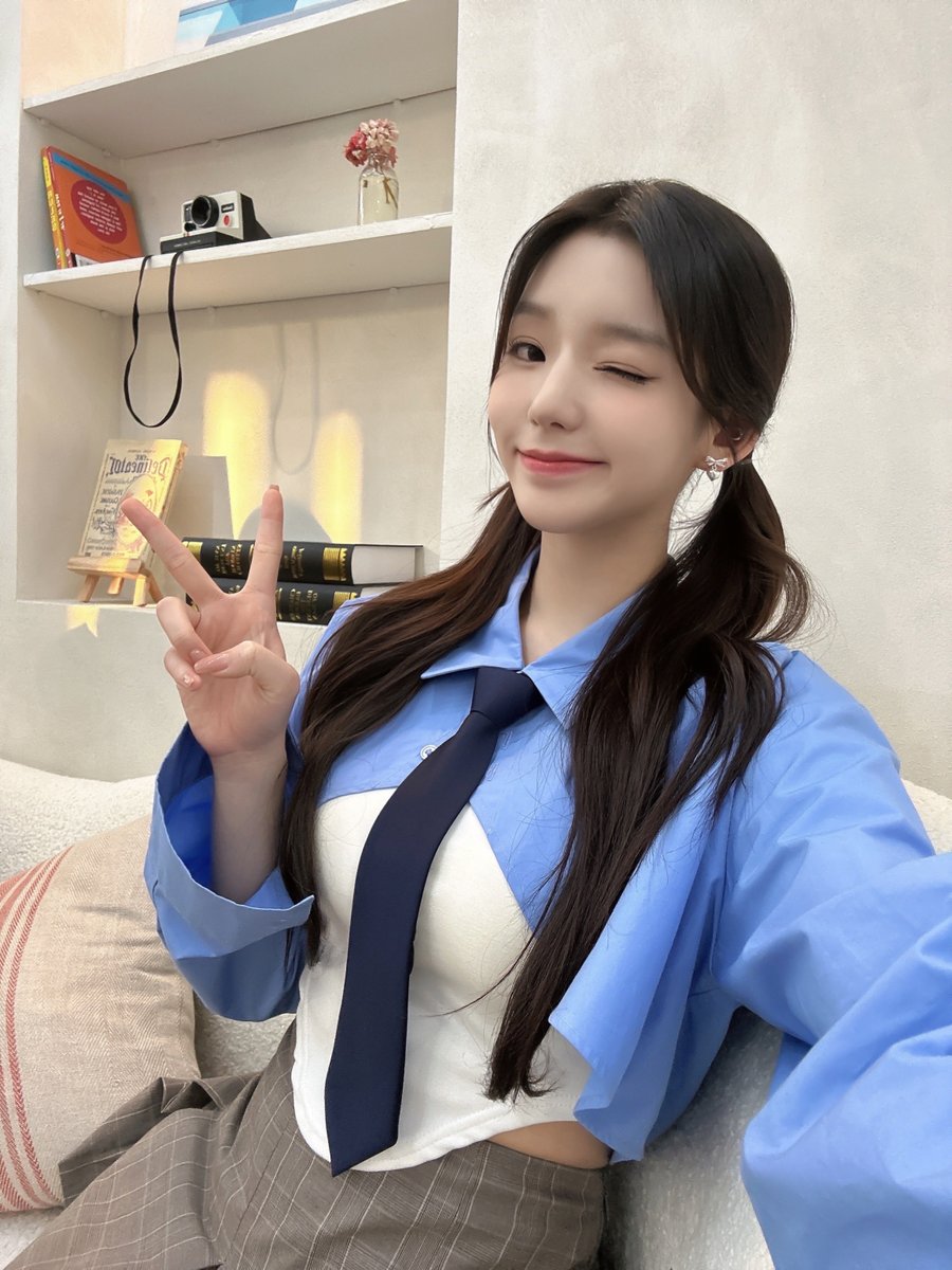 [*****]

MC 디타, 수담 어땠어요?
열심히 쇼핑에 참견해봤는데 재밌었나요?😘
우리 MC즈 기특하다 복복복🫳🫳🫳

#SECRET_NUMBER #시크릿넘버
#DITA #SOODAM
#쇼핑의참견글로벌