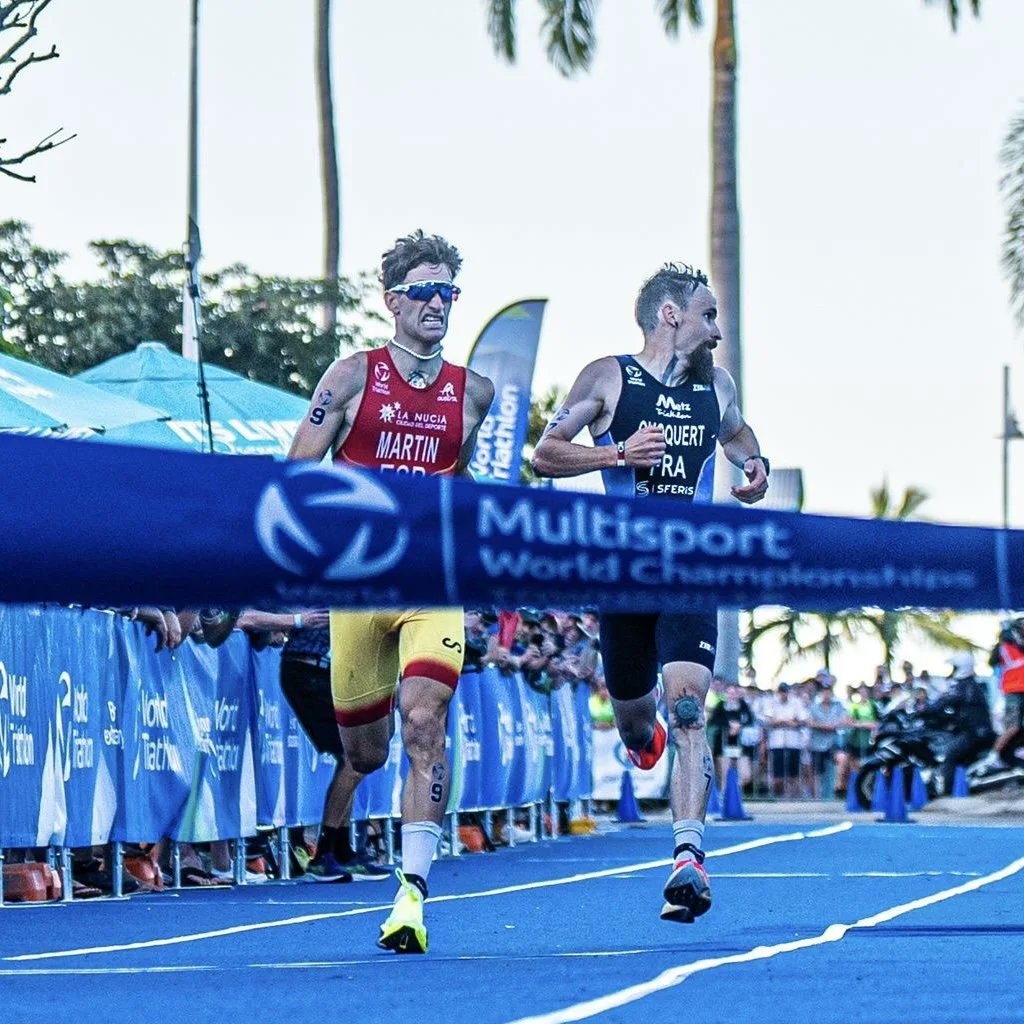 TRIATLONSP's tweet photo. ¡Javier Martín, campeón del Mundo de Duatlón!

En un espectacular sprint final, el actual campeón de España ha conquistado el cetro mundial en Townsville.

@LaNuciaES @lanuciadeporte @worldtriathlon https://t.co/PMKkb9JNPM