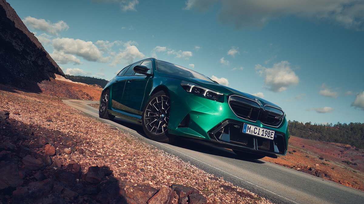 Dual power, united passion.

The new BMW M5 Touring.

Discover more: bmw.co.uk/M5-touring

#BMWUK #BMW #THEM5Touring #BMWM5Touring #BMWM

UK specifications may vary from model shown.