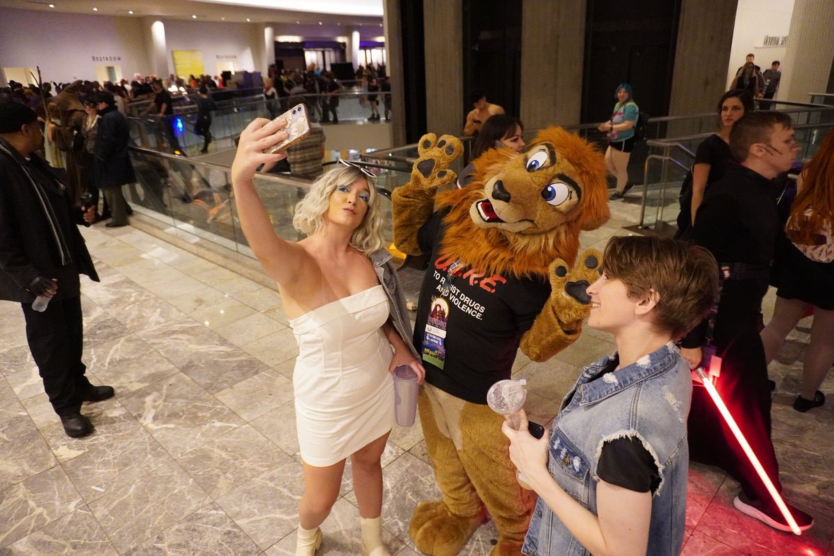 wyooon2's tweet image. #dragoncon2023