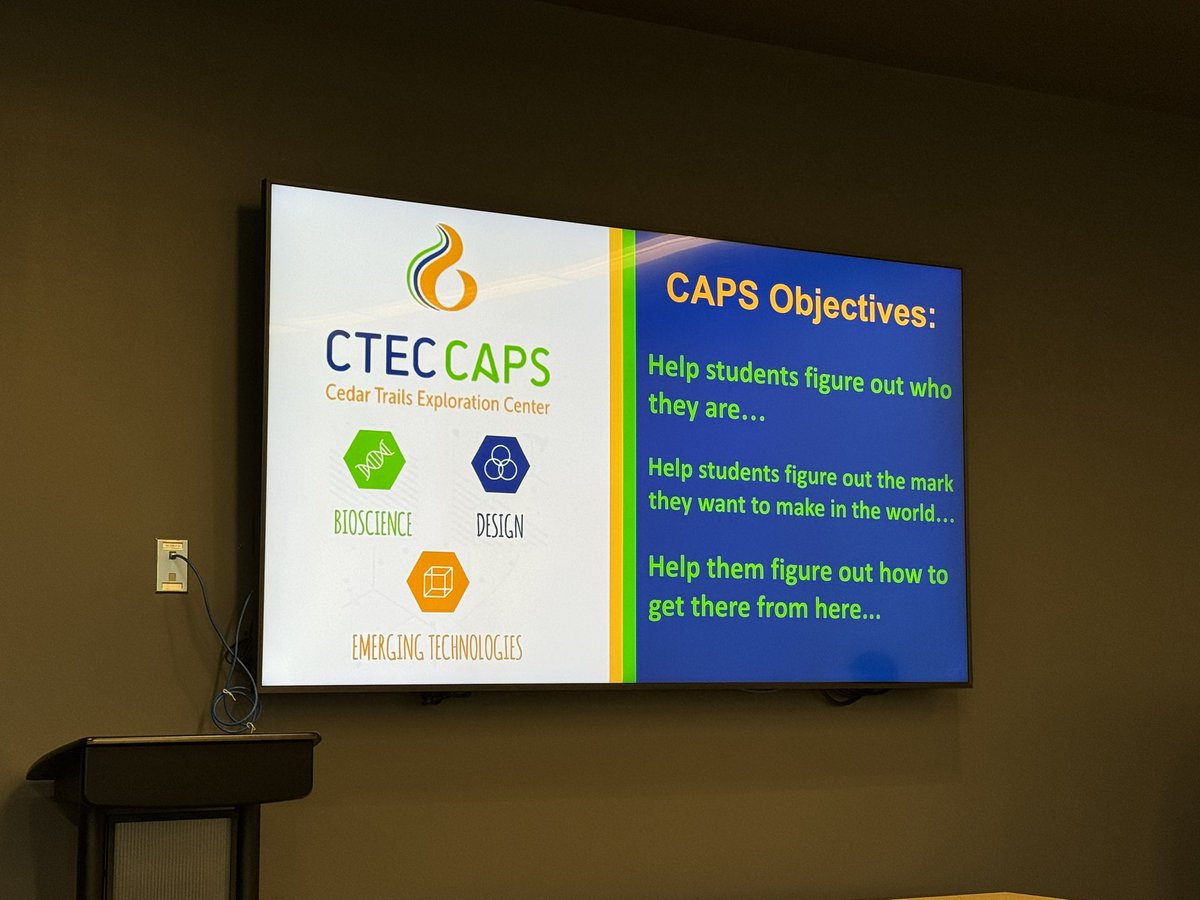 swartz_c's tweet image. First day for more of our CTEC students!  Starting the day with a meet and greet with all staff, and Imagining a world where anything is possible and failing forward is welcomed! @USD_232 @mvjaguars @DeSotoWildcats