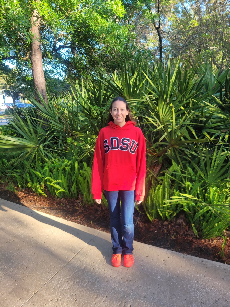 LeandraMerz's tweet photo. Check out the new assistant Professor of human-environment interactions in the geography department at San Diego State University..... it's me! https://t.co/s3UnYy4ayI