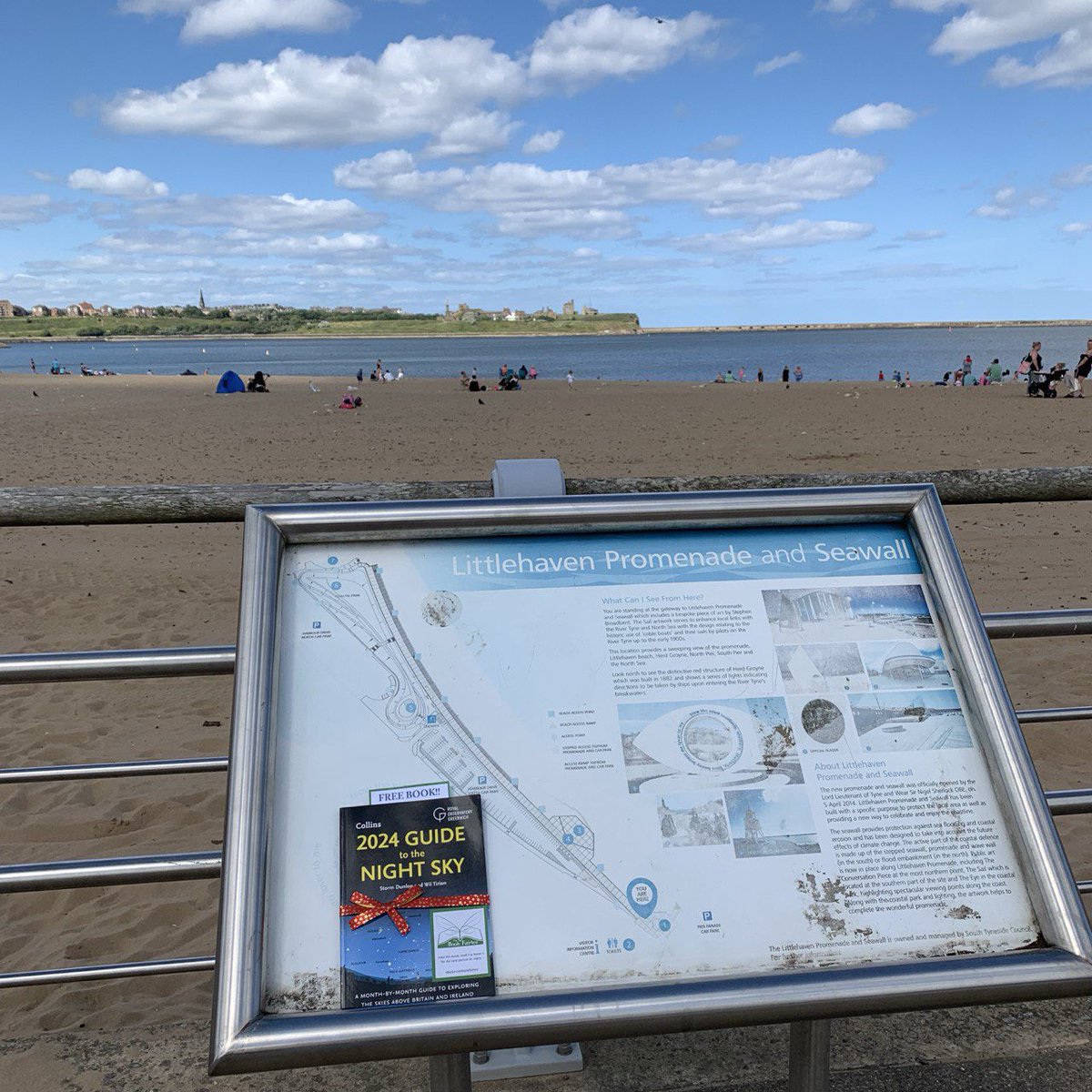 Bookfairies_NE's tweet photo. This book fairy is sharing a copy of @Collins_Ref #2024GuideToTheNightSky! Who will be lucky enough to spot this comprehensive guide to #astronomy and #stargazing in South Shields today?
✨🪐
#ibelieveinbookfairies #NightSky #CollinsAstronomy #CollinsBooks #NonFictionBookFairies https://t.co/Ld3Aw6m06R