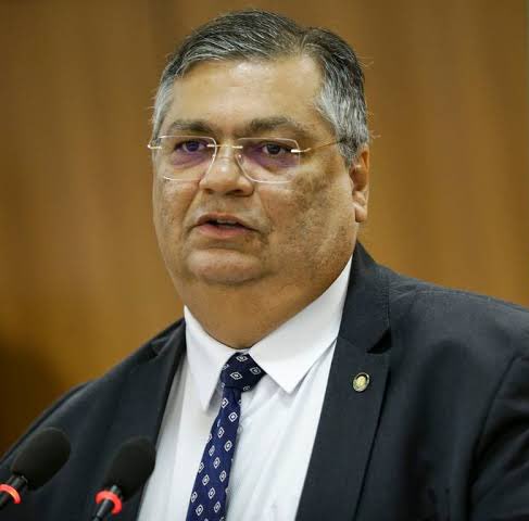 GRANDE DIA: STF forma maioria para manter decisão do Ministro Flávio Dino que derruba emendas parlamentares impositivas.