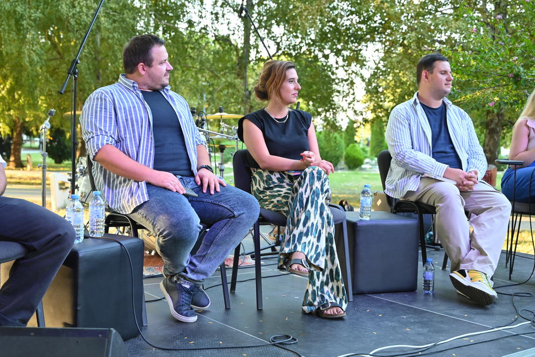 CooperationFor's tweet photo. It's always a great moment to highlight the importance of #ExperiencingCooperation between young people from North Macedonia and Greece ! This year’s International Youth Day was a perfect occasion to celebrate the success of yout collaboration. NOVUS thx for the invitation! https://t.co/VklYzp3j5r