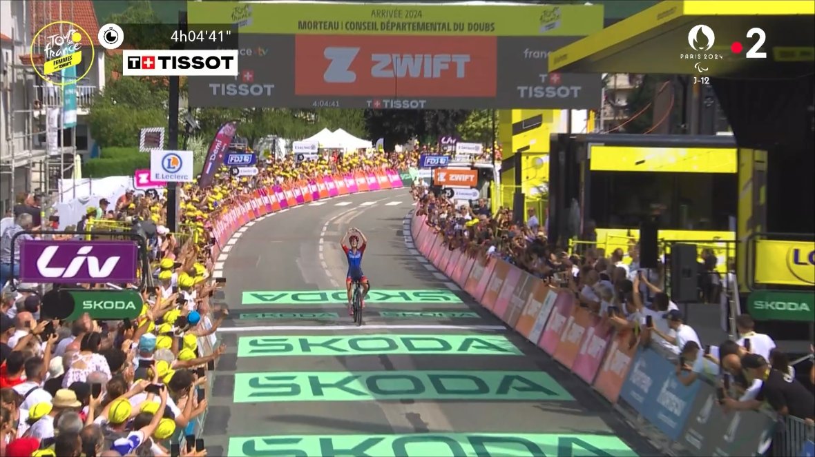 À JAMAIS LA PREMIERE 🇫🇷🇫🇷🇫🇷

#TDFF2024 l #WatchTheFemmes l <a href="/GoZwift/">Zwift</a> l <a href="/CedrineKerbaol/">Cedrine Kerbaol</a>