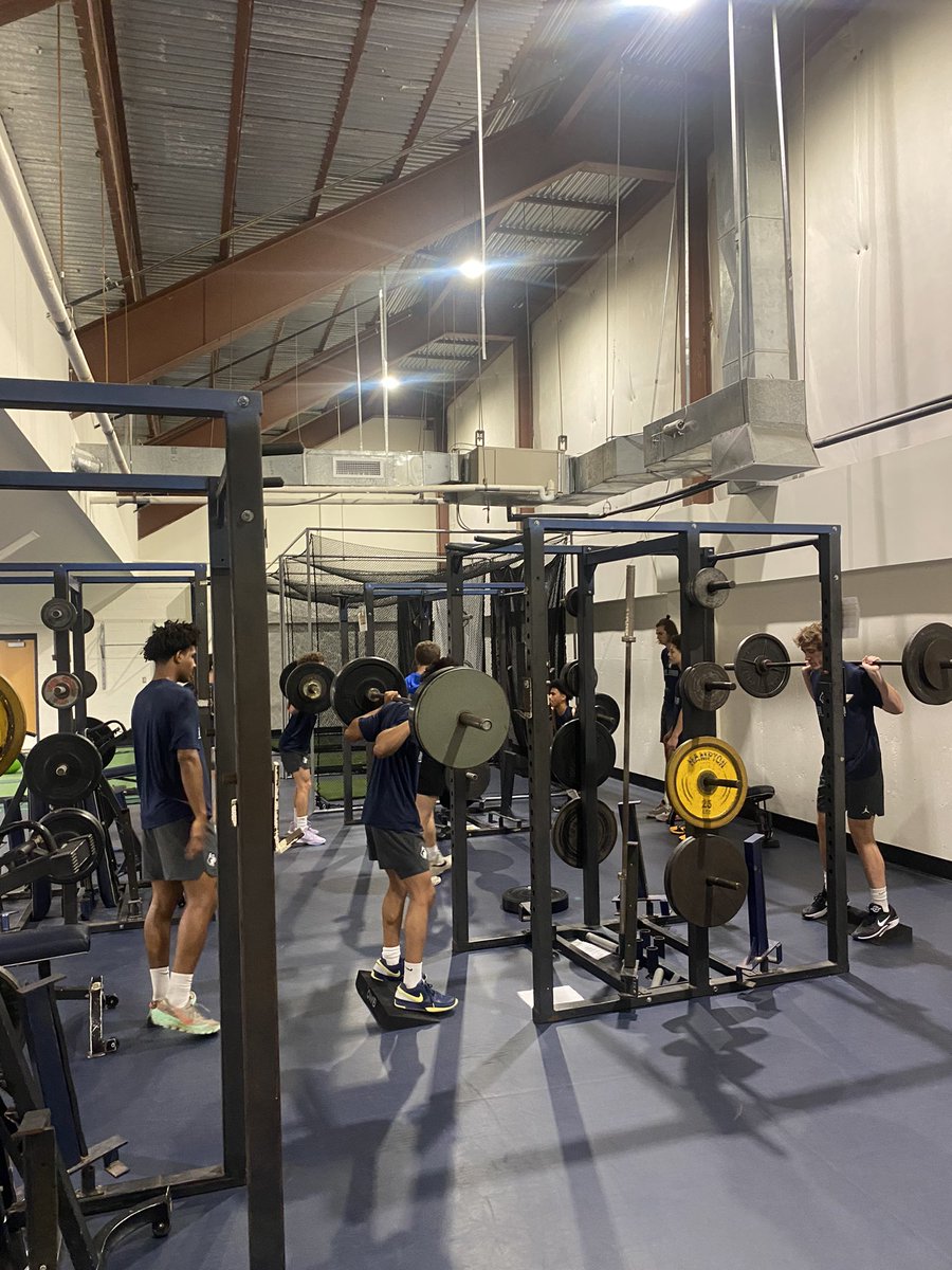 PERFORMANCECOURSEOKLAHOMA (@pcweoverme) on Twitter photo Great 1st week back with <a href="/ENHSHuskyBall/">Edmond North Men's Basketball</a> ‼️ These guys were excited to get back after it‼️ Great 1st week back with <a href="/ENHSHuskyBall/">Edmond North Men's Basketball</a> ‼️ These guys were excited to get back after it‼️