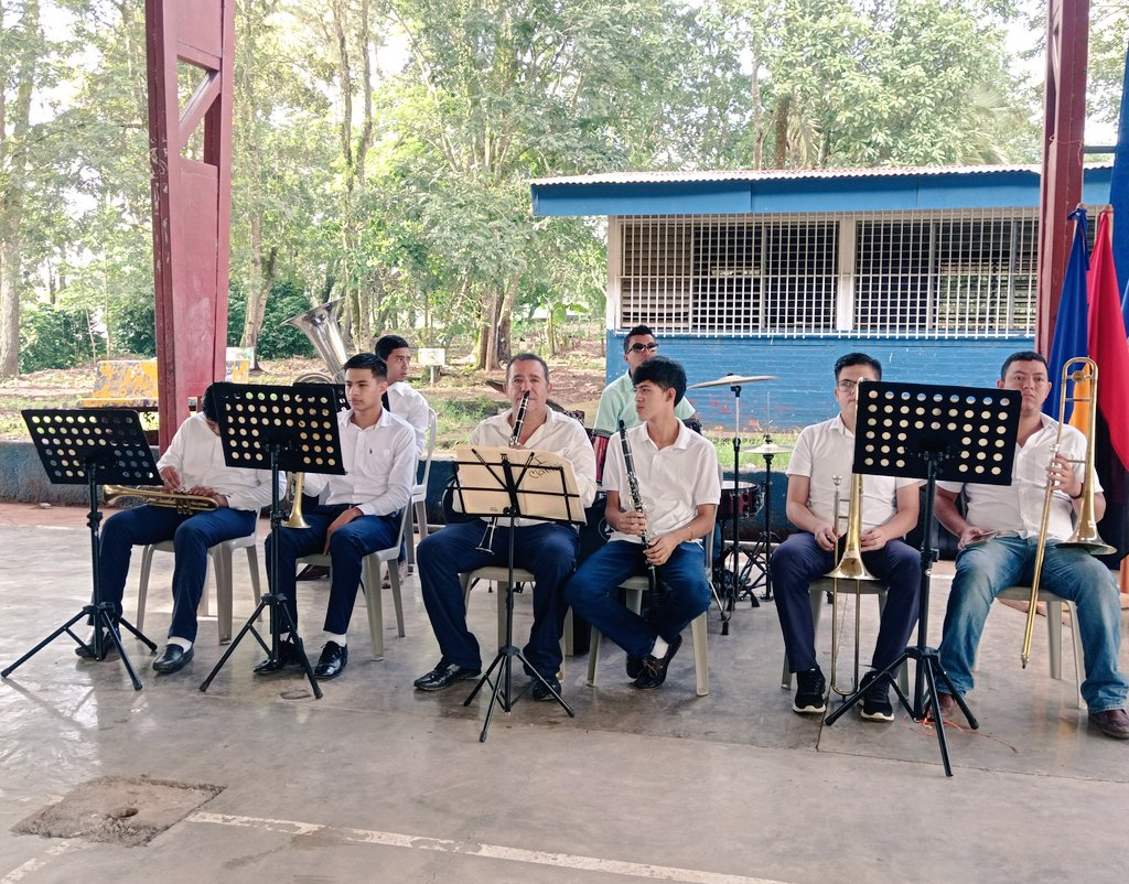 Inauguración Simultánea del lanzamiento de las Fiestas Patrias 2024 en todos los Centros Educativos del país, participando con amor patriótico. 🇳🇮🇳🇮🇳🇮.