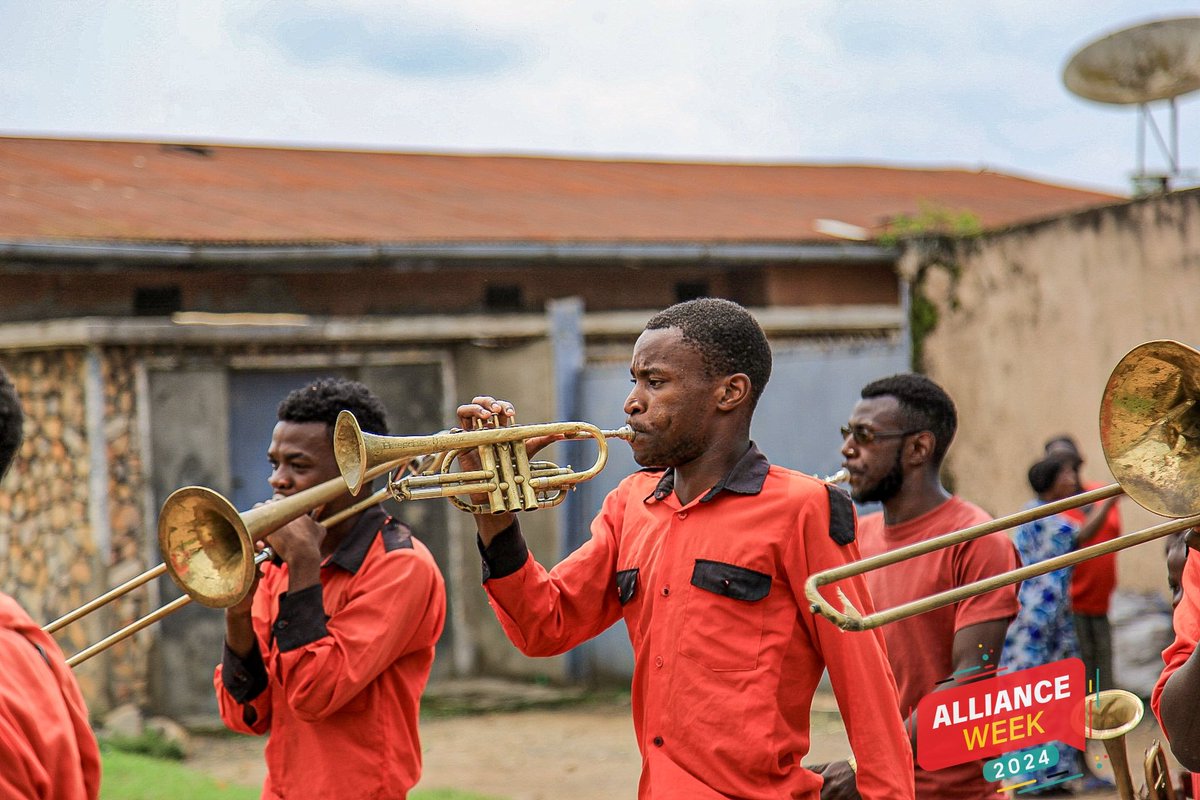 FlepUganda's tweet photo. Grand finale energies of #AllianceWeek24 in Fort Portal City! Moments to keep.
#SRHR4All #RightHereRightNow https://t.co/mhRAgT28Jc