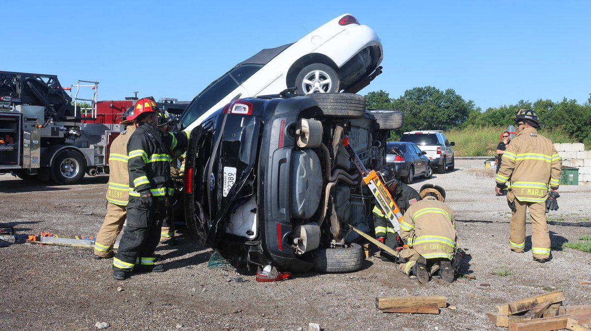 ShawneeKSFire tweet media