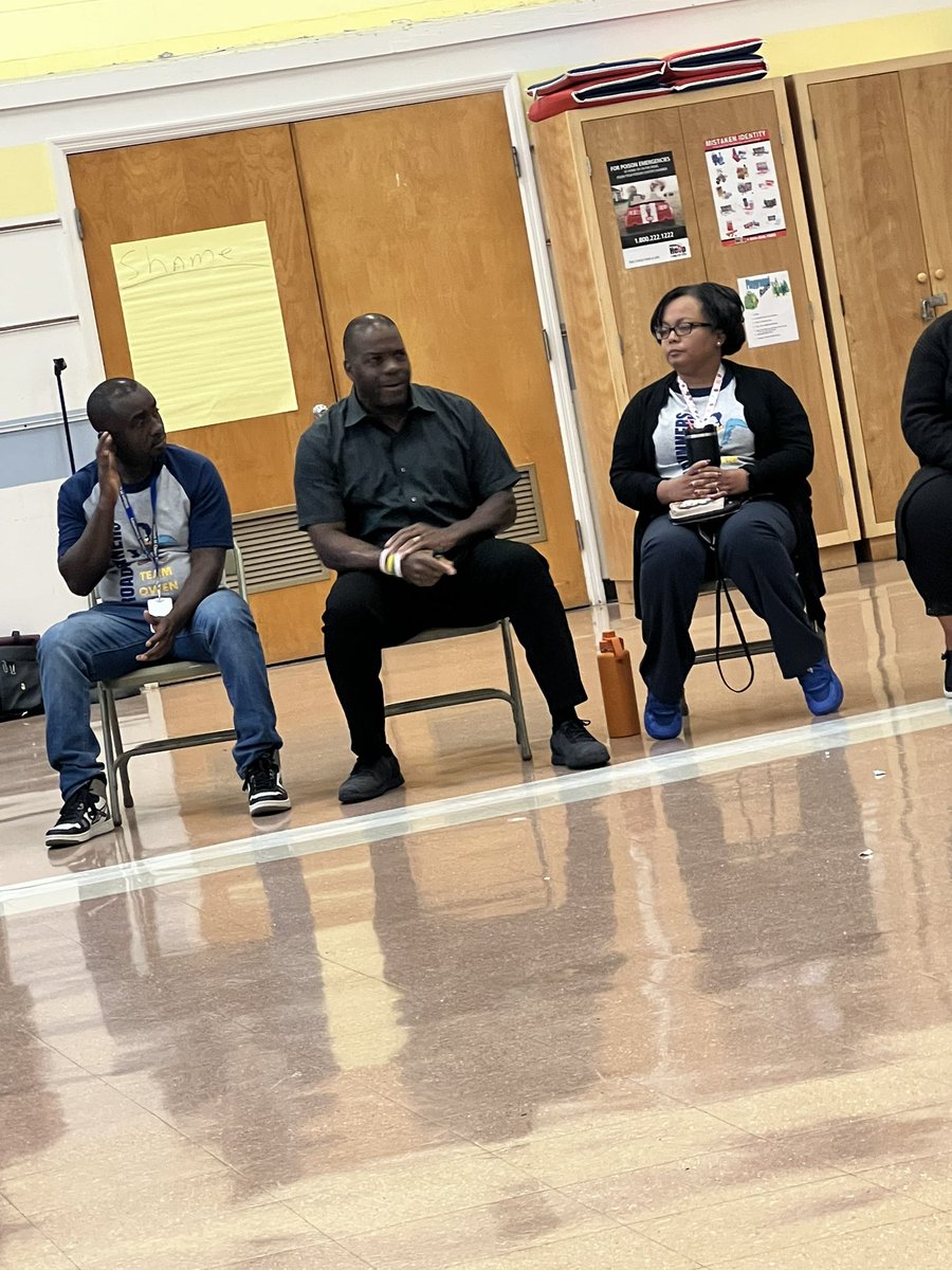 WHOwenES's tweet photo. Mr. Eric Rainey is in the house  presenting our TEAM restorative practices and building healthy relationships. @ampalmer2 @ChalmersMelody 
#weAreCCS #EveryPlayCounts https://t.co/Kj6YyLiXr6