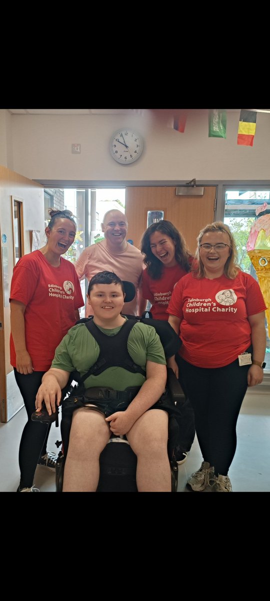Tommybhoy79ππ΄σ §σ ’σ ³σ £σ ΄σ Ώβ½ (@ruchillbhoy79) on Twitter photo The wee man is getting home π‘
We'd like to thank the doctors, nurses and <a href="/echcharity/">Edinburgh Children's Hospital Charity</a> Hub team for all their help looking after my wee hero through his time in Edinburgh children's hospital. Thank you to <a href="/RMHCUK/">Ronald McDonald House Charities UK</a> for your accommodation. You guys are all superheroes πͺπΌβ€οΈ
#NHS The wee man is getting home π‘
We'd like to thank the doctors, nurses and <a href="/echcharity/">Edinburgh Children's Hospital Charity</a> Hub team for all their help looking after my wee hero through his time in Edinburgh children's hospital. Thank you to <a href="/RMHCUK/">Ronald McDonald House Charities UK</a> for your accommodation. You guys are all superheroes πͺπΌβ€οΈ
#NHS