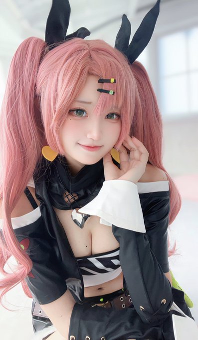 Twitterのコスプレ画像14