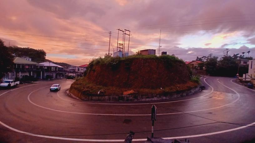 mizoraminsta's tweet photo. Curved road at Gate Veng, Tlungvel, Mizoram
.
.
Pic credit 📷 Kimi
.
.
.
#curvedroad #road #curvyroad #curveroad #gateveng #tlungvel #mizoram #mizoraminsta #northeastIndia #roadcurve https://t.co/KpLS9oHegI