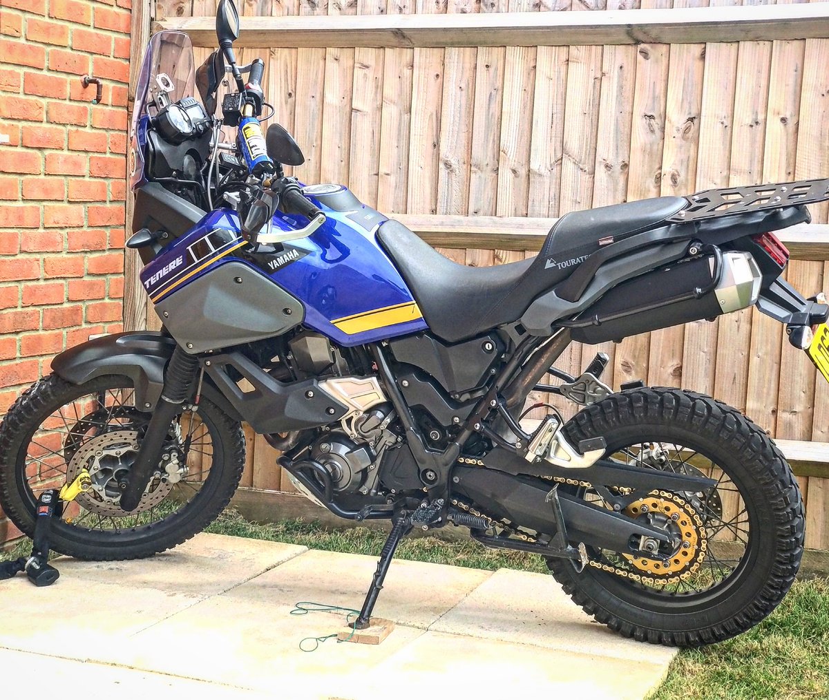 I have always wanted a bike but never had the urge to want to do all the tests you need to complete to ride a big bike.. I pulled the trigger and passed all the tests and brought this 😁 owned just over a week and have already done 400miles on and off road. 
#YAMAHA #tenera