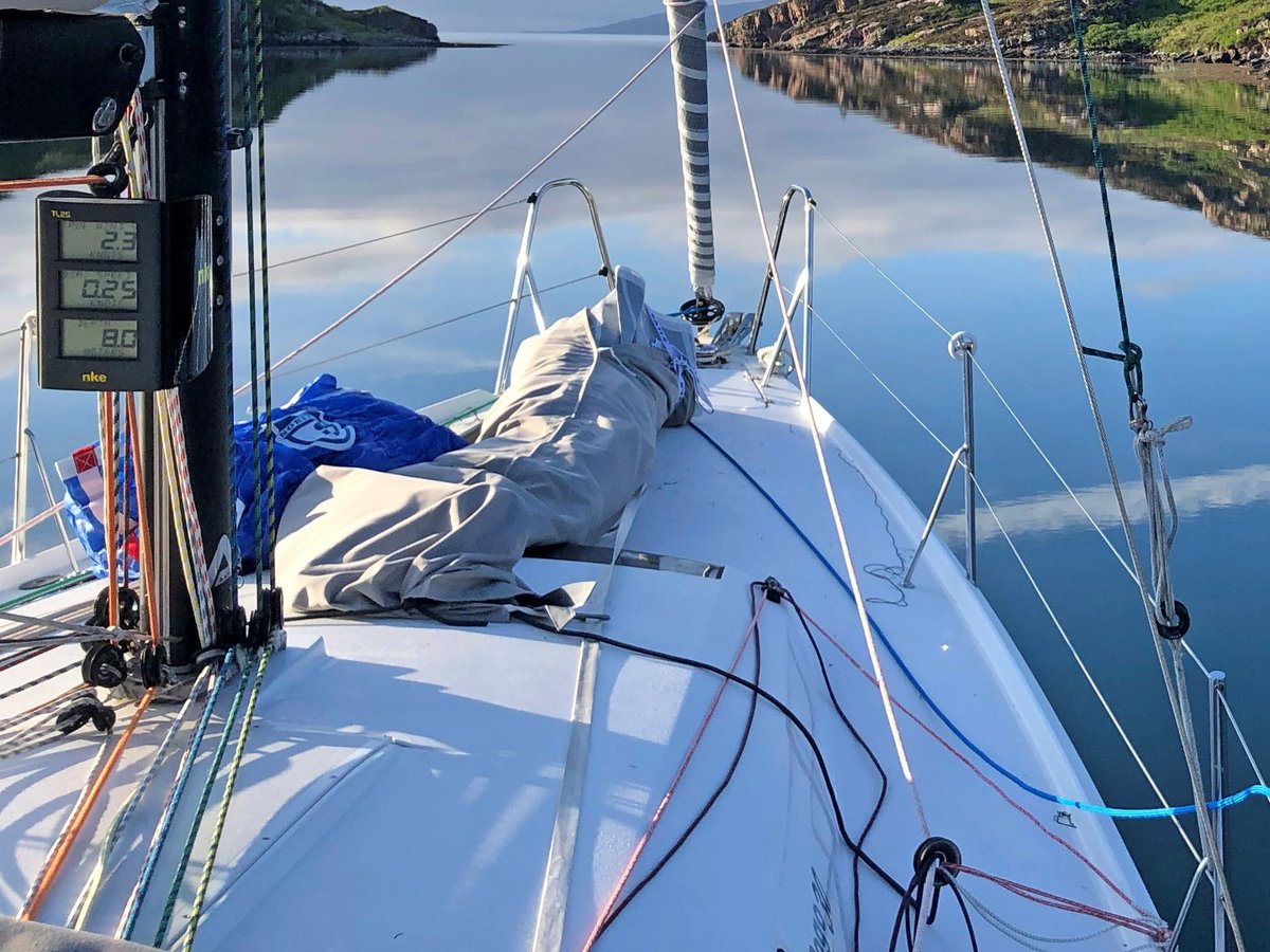 grabauyachts's tweet image. NEW LISTING - 2016-launched Pogo 30 'APOGEE' for sale - Asking £144,000 UK VAT Paid - lying Argyll, Scotland - Very lightly used and huge-spec Pogo 30 with carbon mast.

ow.ly/nxaW50SZ76L

#pogo30 #pogostructures #fastcruiser #offshorecruiser