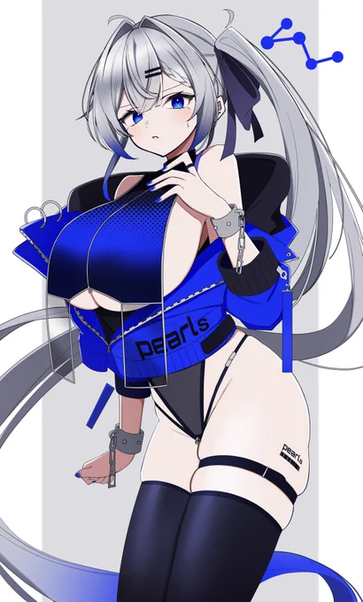 こんな衣装にいったい何の意味が・・・ 