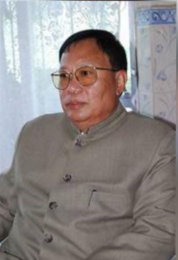 I am deeply saddened by the passing of Shri Salseng C. Marak Ji, former Chief Minister of Meghalaya and former PCC President.

His unwavering dedication to the progress and development of Meghalaya will be remembered with great respect and admiration.

My heartfelt condolences go