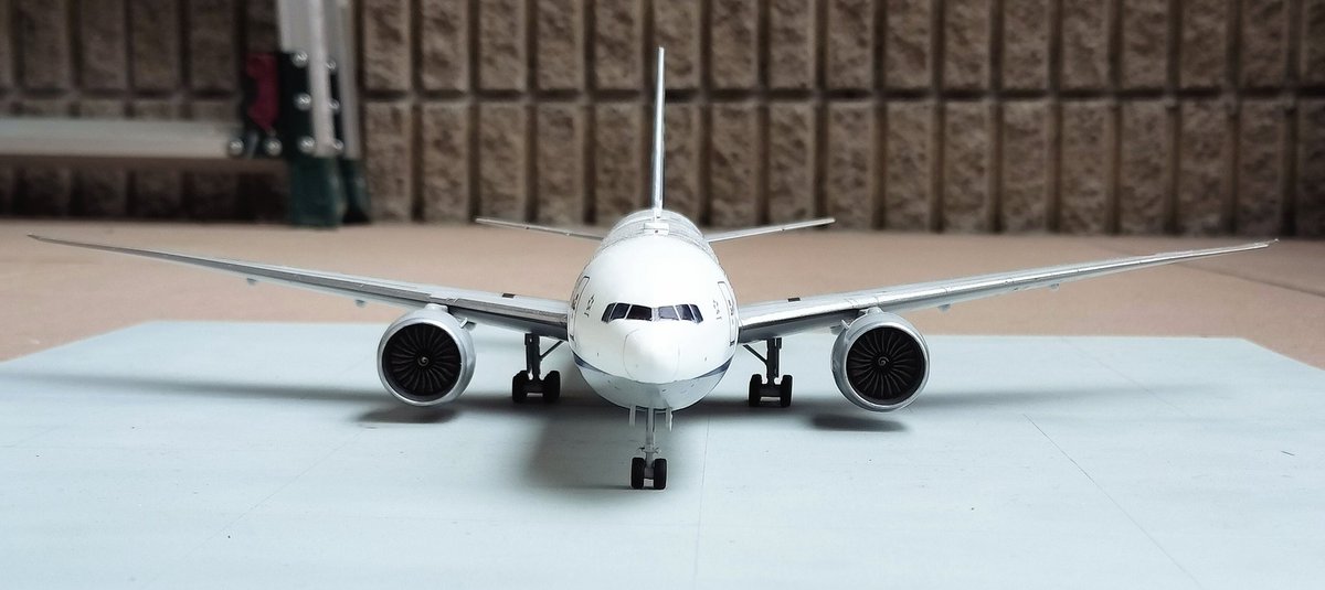 ANA 777-300ER(1/200ハセガワキット)THE Room仕様
改めて見るとカッコいいです！
#旅客機プラモ #ANA #B777 #モデルプレーン #BOEING #ハセガワ #旅客機