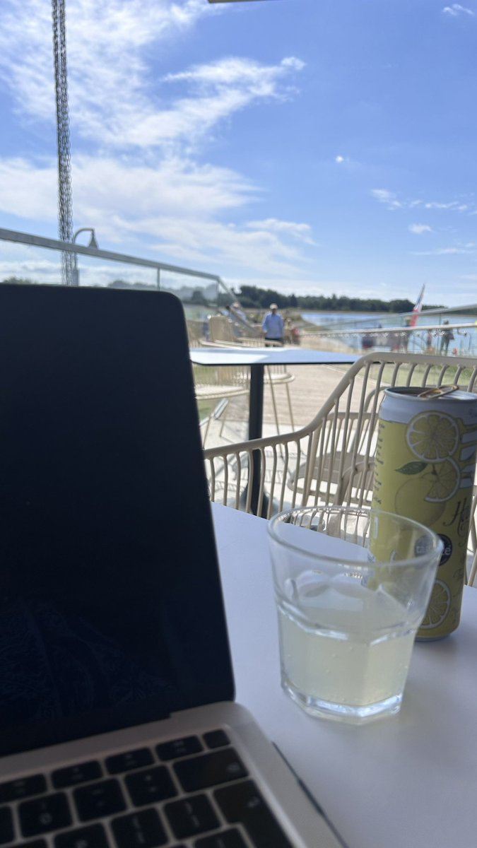 Amanda Milliner tweet media