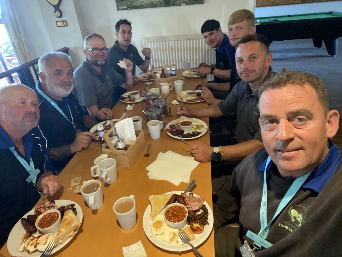 Here we are again, another 12 months on. same old team with the addition of Harry just completed maintenance week. #topteam #greenkeeping