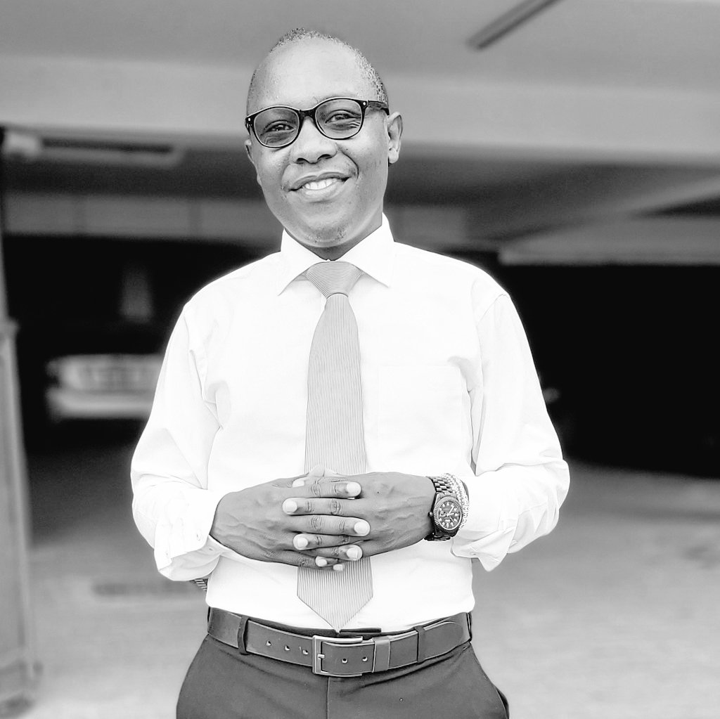 AdamNuwamanya's tweet photo. As I wait for Elon Musk to effect my verification, I am officially kicking off my banter for that ka team #AssNo that only celebrates accolades but bottles trophies.
Let's wait for you to defend your 2nd position. Will you?
Tonight, the genuine team will sleep on the mantle and you struggle tomorrow. π€£