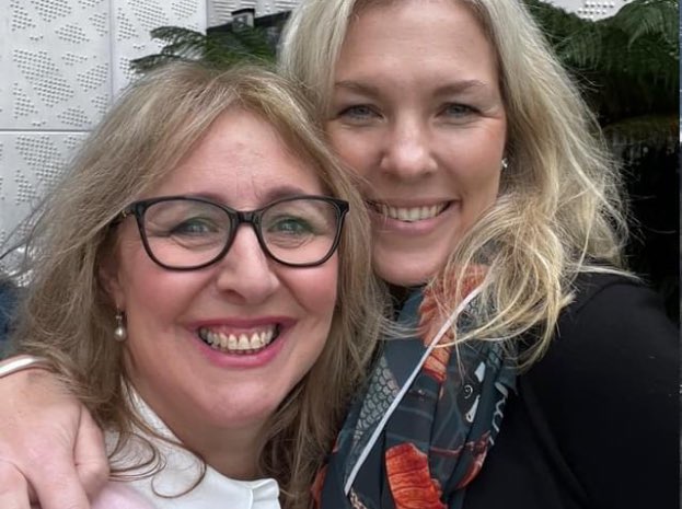 drjennyjam's tweet photo. What an incredible few days it’s been having the Royal Children’s Trauma Service in Hobart for paediatric trauma team training! Immensely lucky to hang out with our trauma family & spend time teaching clinicians involved in caring for injured children! #MAIBFoundation #RHHTrauma https://t.co/X6VwnGhabo