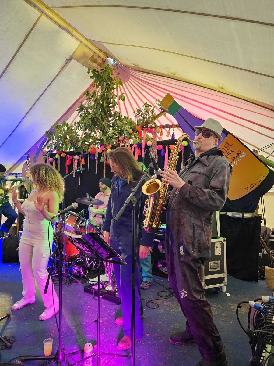 Digital Six® tweet media