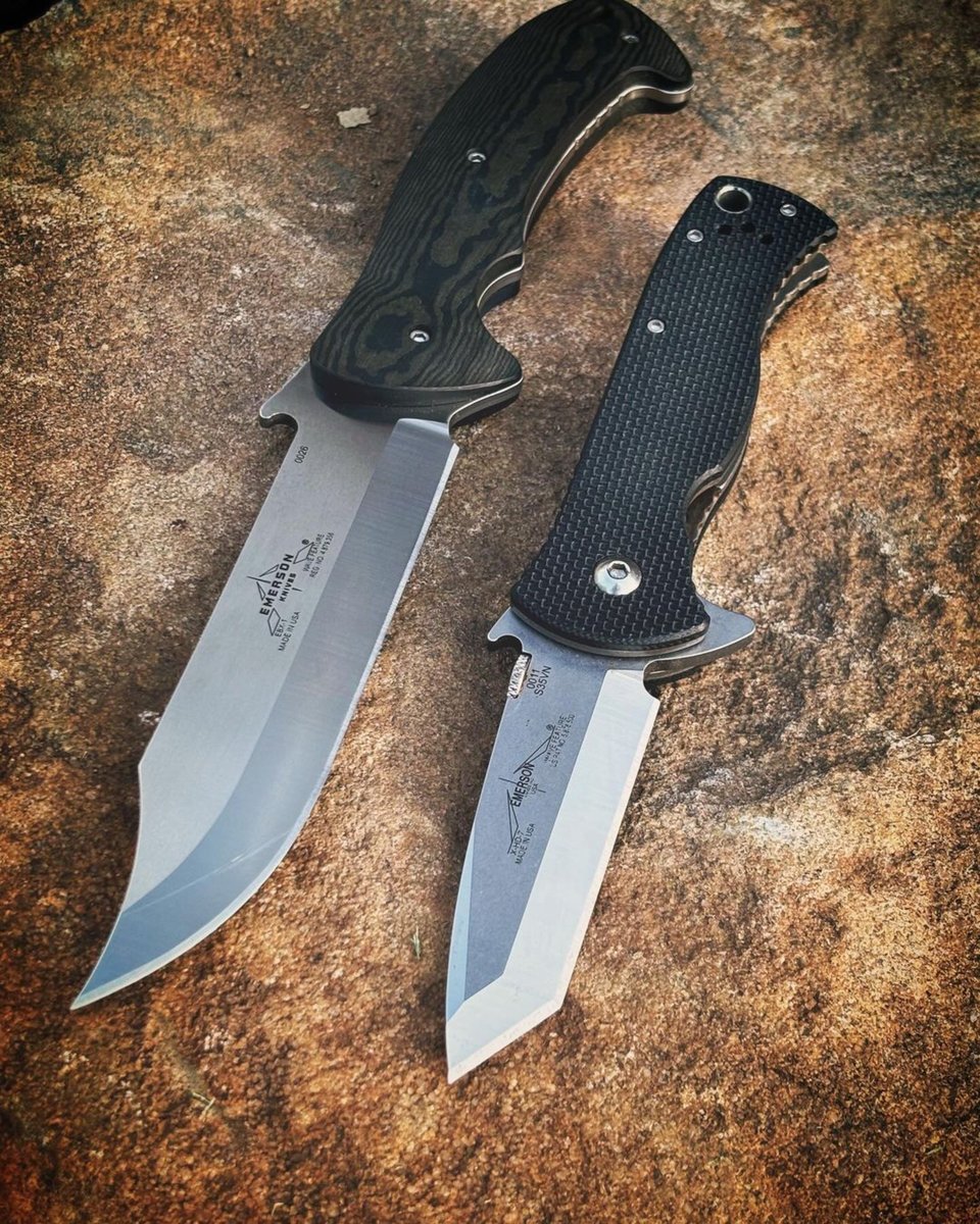 Emerson_knives's tweet photo. The XHD7 and EBX1 are just badasses
#Repost @emerson_knife_owners_group
・・・
#emersonxhd7 #cqc7 #edc #edcknife #knife #fixedblade #emersonknifeownersgroup #ekog #emersonknives #emersonknifecollectorsassociation #blade https://t.co/EdNAZFrh1z