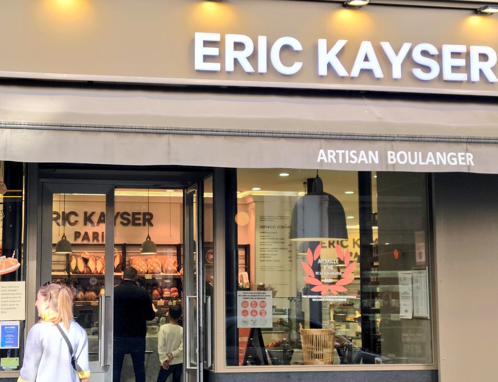 MichelleMoggio's tweet image. Artisan #breadmakers in #Paris make getting out of bed a piece of cake #TheParisEffect #France #boulangerie #travel