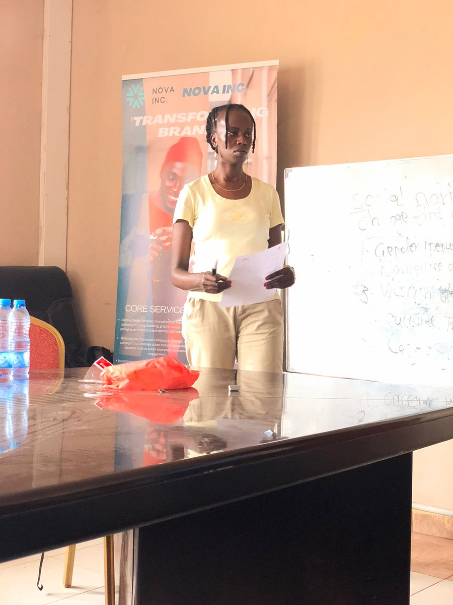Nova_Inc_'s tweet photo. Empowering Isiolo's youth with the digital skills and AI knowledge they need to tackle local challenges and drive positive change. Join us in building a brighter, tech-driven future for our community. #IsioloTech4Change @WFP_Kenya https://t.co/AwATXwQZZ9