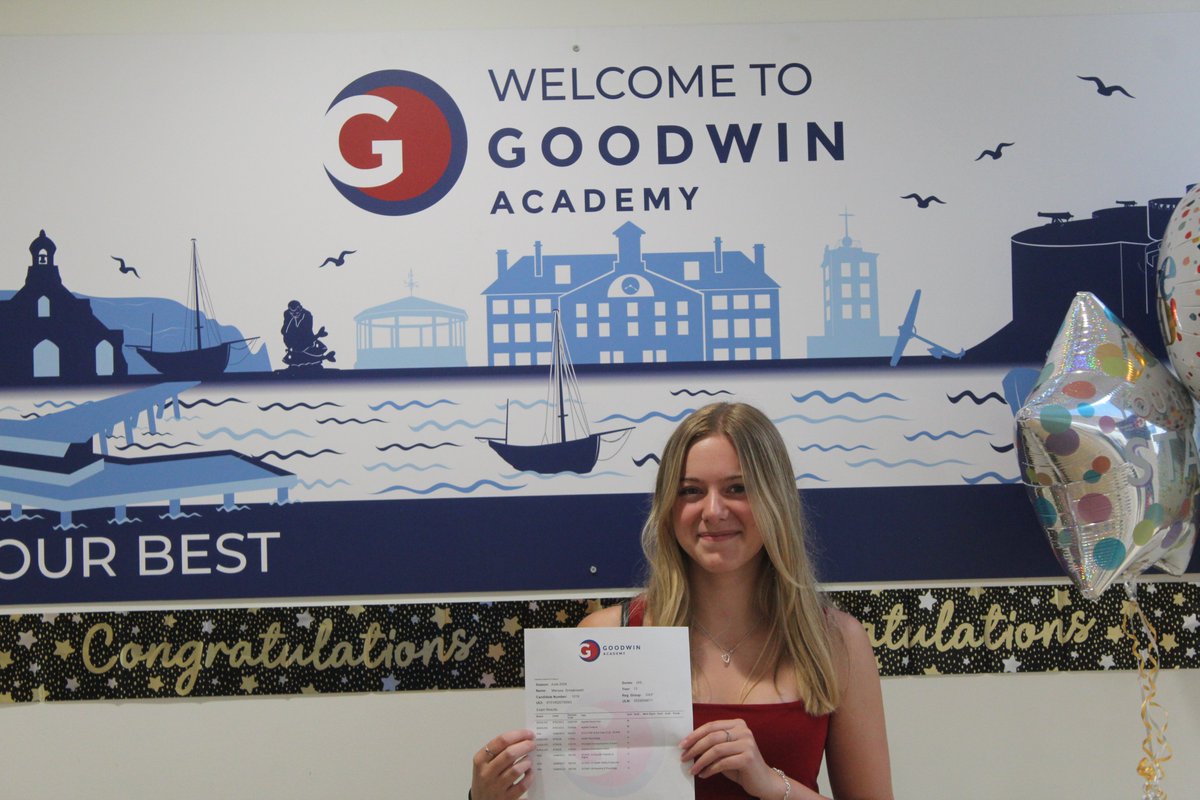 Goodwin Academy (@goodwin_academy) on Twitter photo ๐ Huge Congratulations to Marissa Smiejkowski! ๐
Marissa has achieved a Distinction in Health and Social Care, along with Merits in Applied Psychology and Applied Science and will be attending the <a href="/LondonU/">University of London</a> to study Paediatric Nursing.๐ฉบ
#Proud #FutureNurse #Achievement ๐ Huge Congratulations to Marissa Smiejkowski! ๐
Marissa has achieved a Distinction in Health and Social Care, along with Merits in Applied Psychology and Applied Science and will be attending the <a href="/LondonU/">University of London</a> to study Paediatric Nursing.๐ฉบ
#Proud #FutureNurse #Achievement