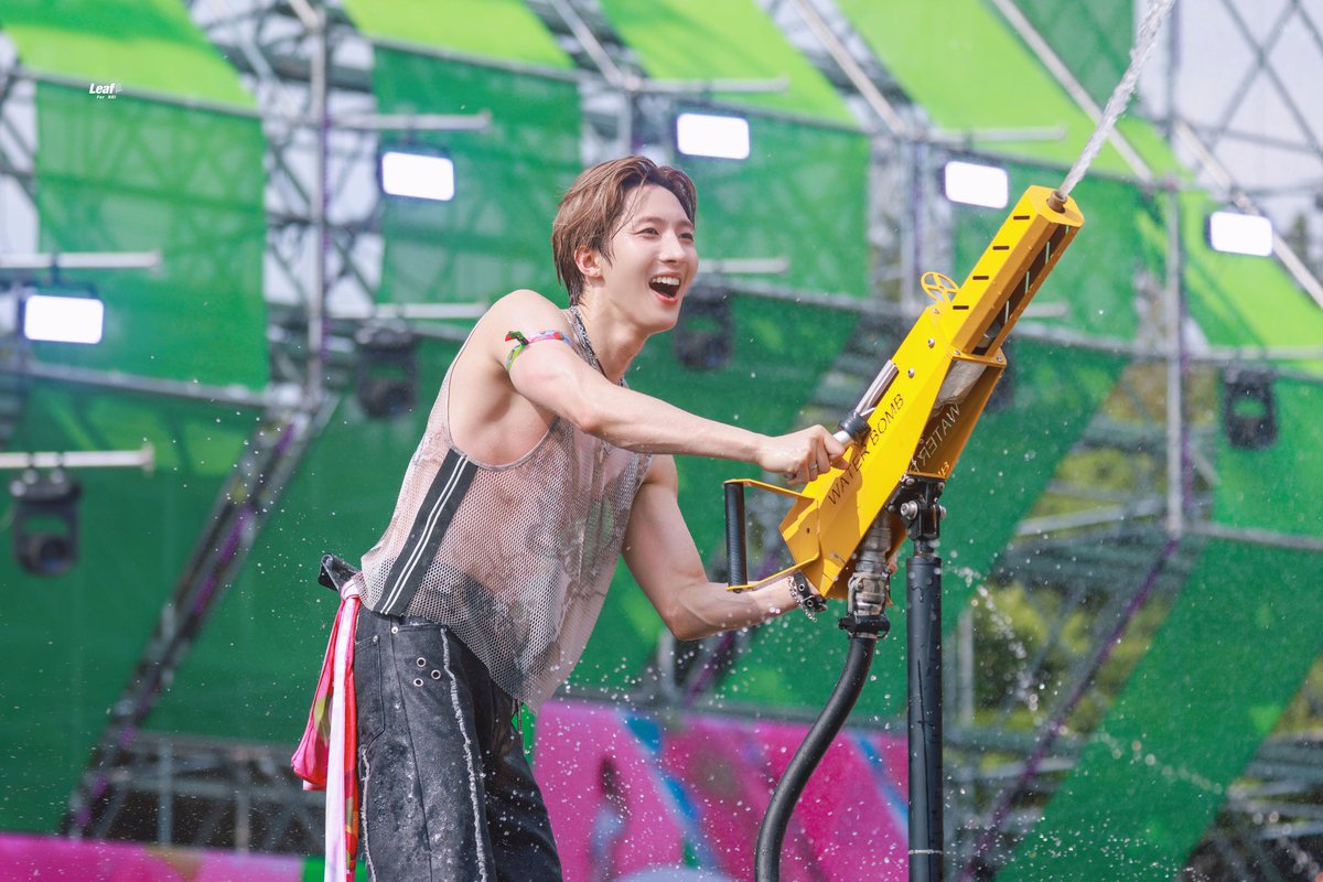 240810 대전 워터밤

내일도 재밌게 놀자구💦💦

#후이 #HUI #フイ
#이회택 #LEEHOETAEK