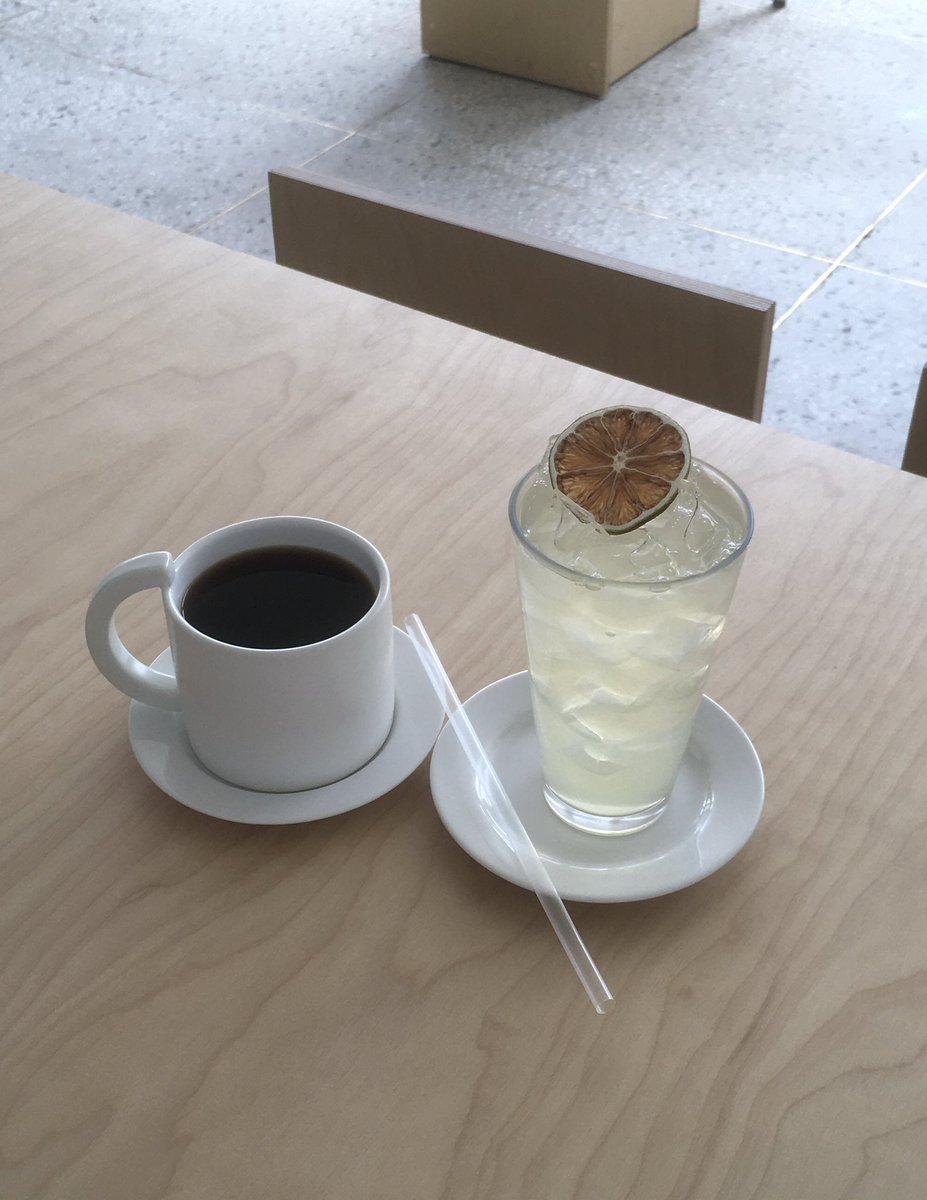 cuteeeox's tweet image. 엄마랑 떠난 1박 2일 전주 여행 타래 (´･ω･`)