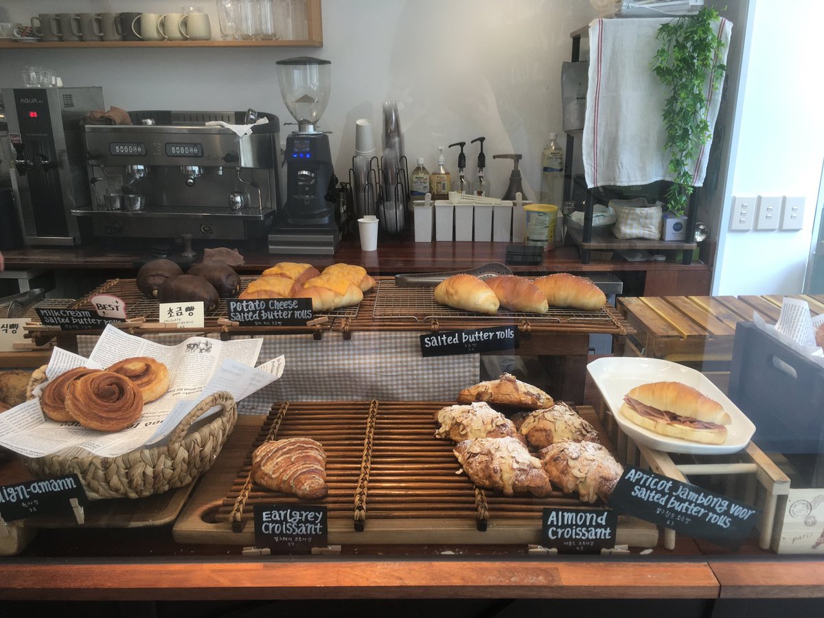 cuteeeox's tweet image. 엄마랑 떠난 1박 2일 전주 여행 타래 (´･ω･`)