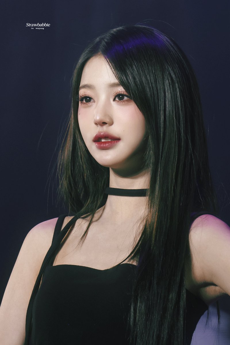 Strawbabbie_wy's tweet photo. 240811  
🫳🏻
😗💕

#아이브 #IVE #장원영 #JANGWONYOUNG #원영 #WONYOUNG #ウォニョン @IVE_twt https://t.co/fabuqGLToB