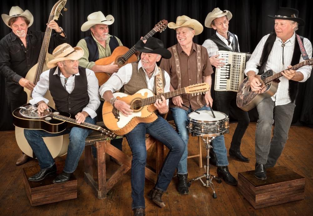Los Pacaminos tweet media