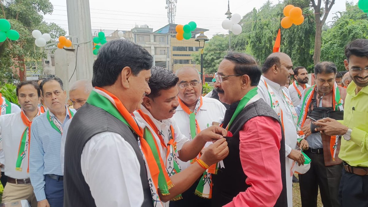 DMgmmc19970's tweet image. On occassion of  Independence Day 15/08/2024, Flag Hoisting was done at Maharaja Yashwantrao Hospital, Indore in Presence of Special Invitee Dignity Ex Senior Officials , Dr. Sanjay Dixit, Dean MGM Medical College, Indore &amp;amp; Prof. Dr. Ashok Yadav, Superintendent, MYH, Indore.