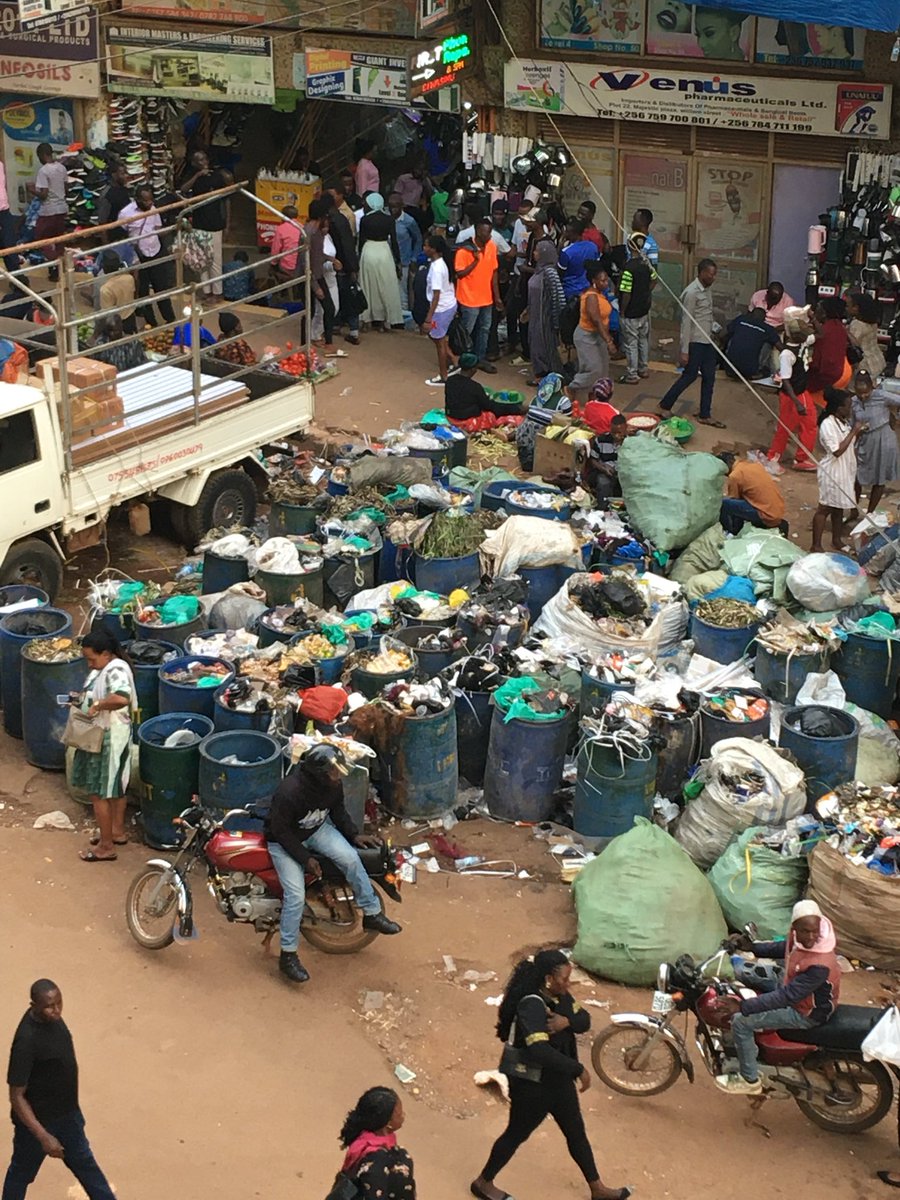 Pliam_'s tweet photo. Garbage, potholes, floods, dust is what describes Kampala capital city of uganda in 2024 after 40years of NRM rule 🙌😡
#StopCorruption #March2Parliament #AnitaMustResign https://t.co/ZvWUvjiWyw